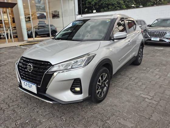 NISSAN KICKS 1.6 16V FLEXSTART SENSE XTRONIC NISSAN KICKS 1.6 16V FLEXSTART SENSE XTRONIC